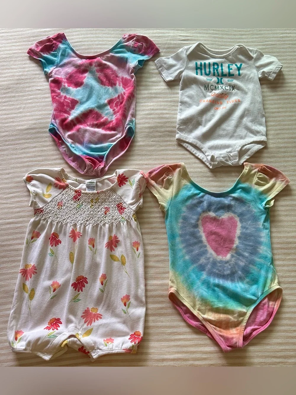 4 cotton & cotton/spandex onesies / 6-9 months